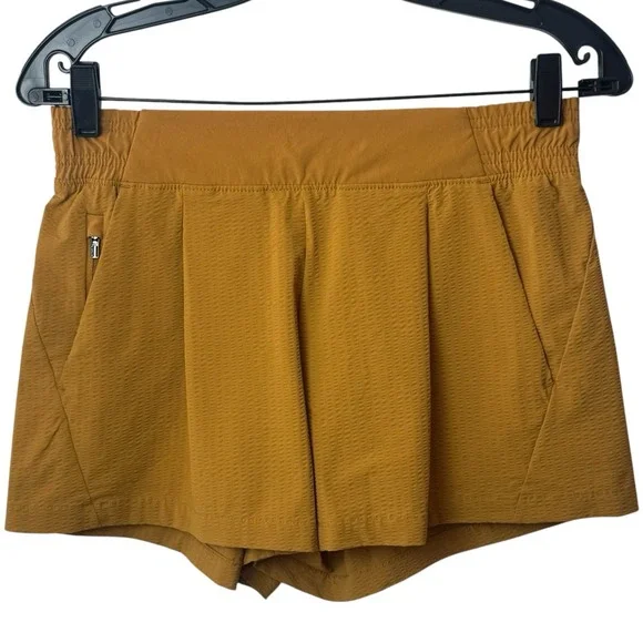 Athleta Textured Brooklyn Short Golden Turmeric Athletic Gym Utility Everyday 2 - Picture 2 of 13